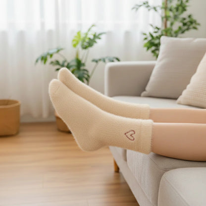 5 Pairs of Socks – Plush Cozy Comfort