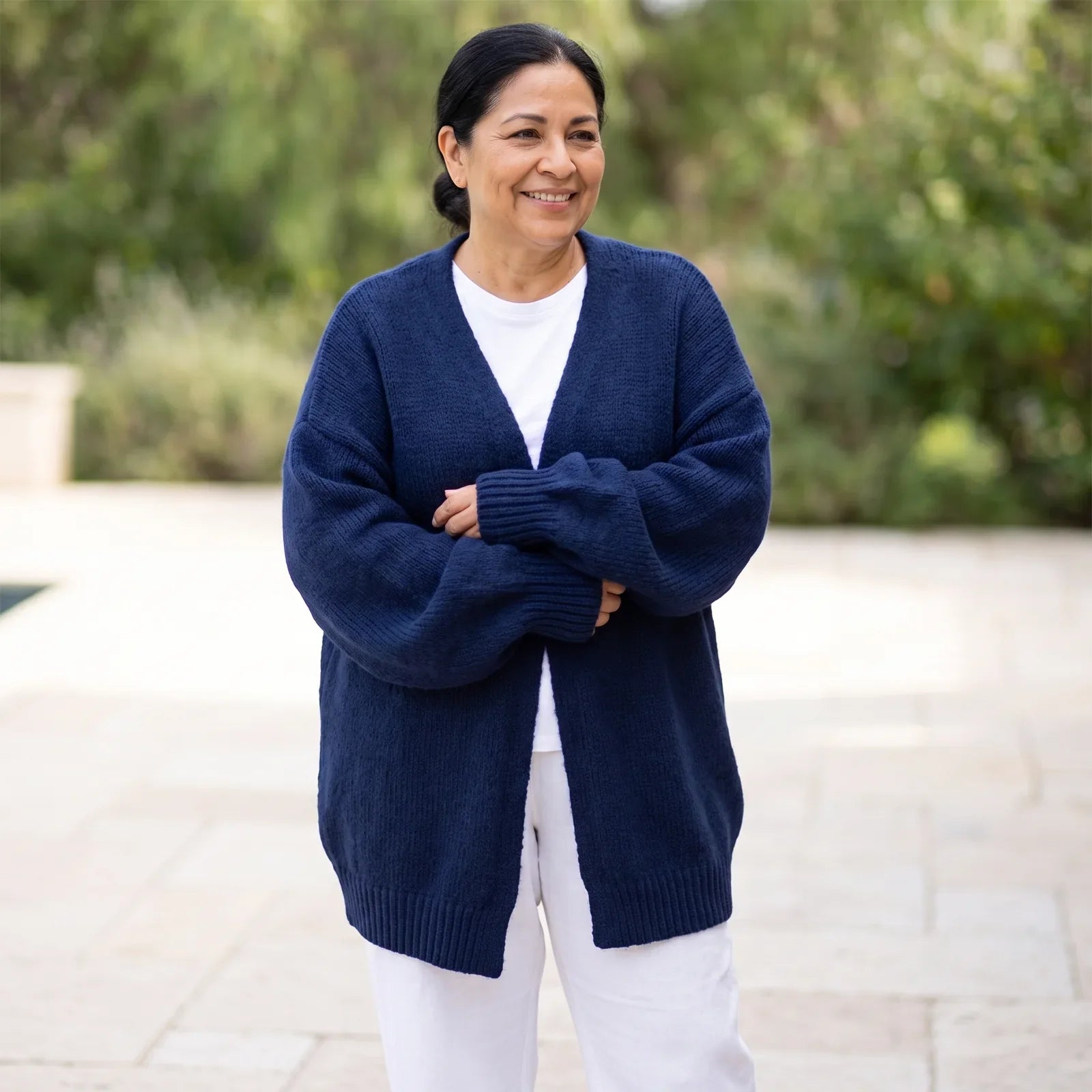 Cloud Knit Navy lifestyle