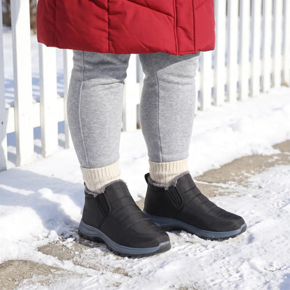 Cloud Snug Black lifestyle
