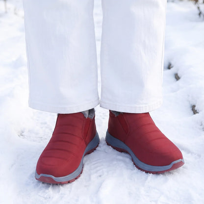 Cloud Snug Red lifestyle