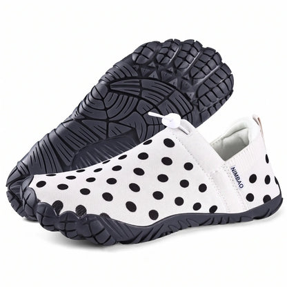 Sova White Polka