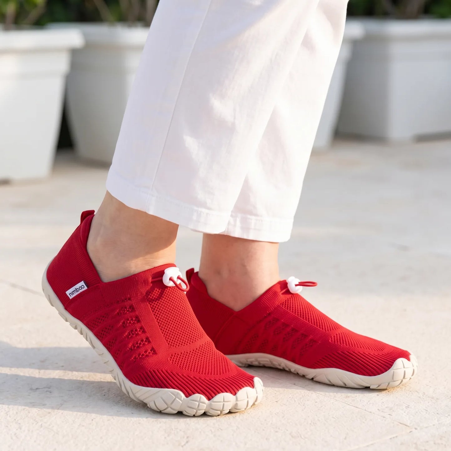 Cloud Walk Breeze Red lifestyle
