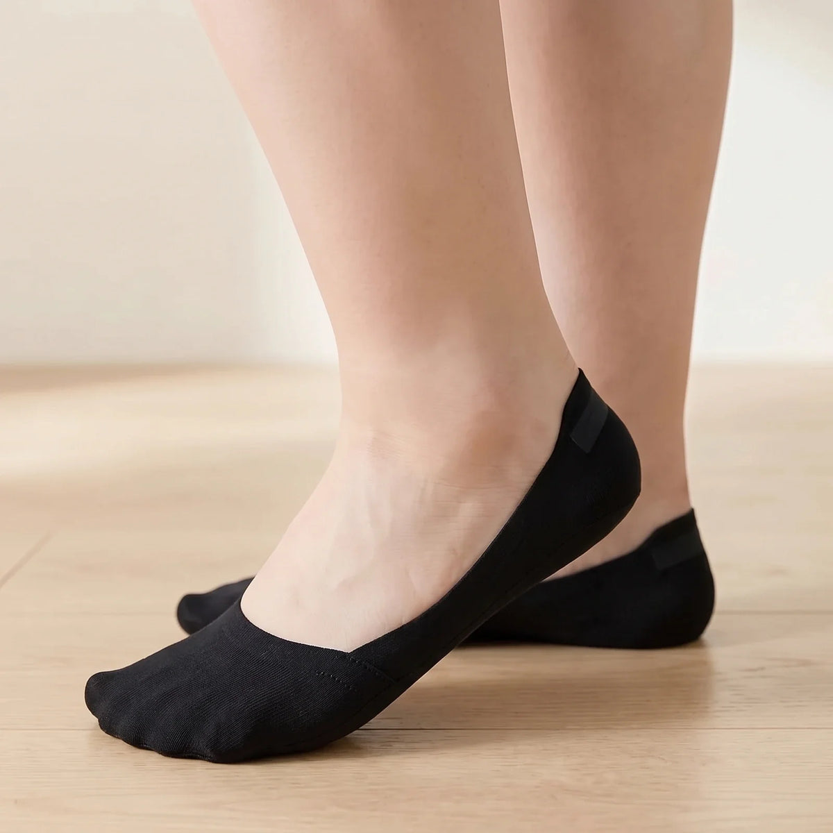 Invisible No-Show Socks worn Black