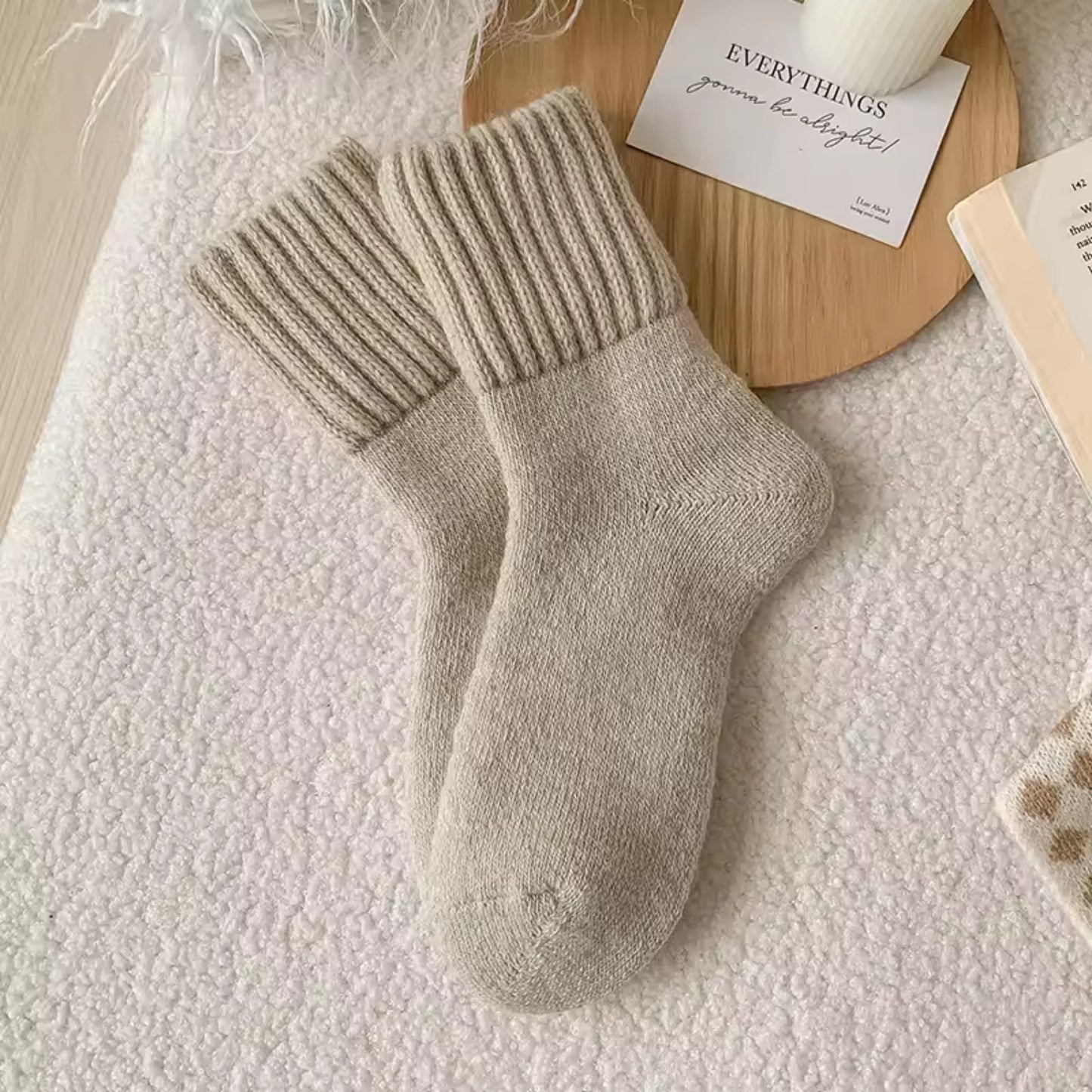 5 Pairs of Socks – Cozy Warmth for Autumn & Winter Comfort